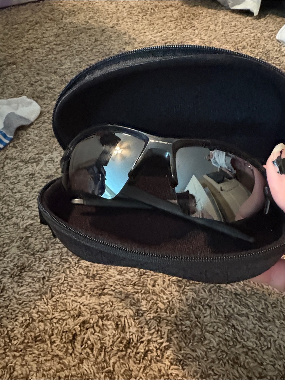 Men's Black Polarized Oakley Sunglasses with Protective Case